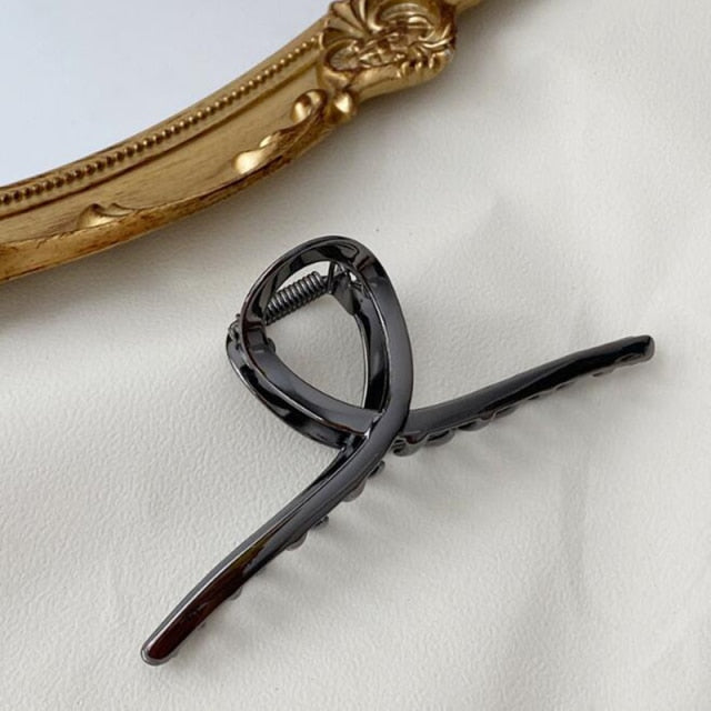 New Korean Vintage Design Geometric Chain Cross Distortion Metal Hair Clip for Women